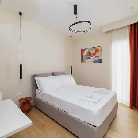 Camira Apulian 3*