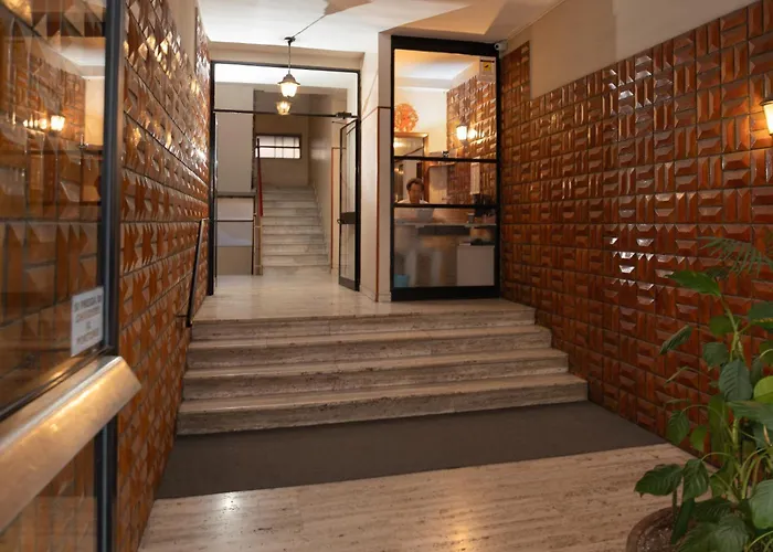 Camira Apulian Πανσιόν 3*